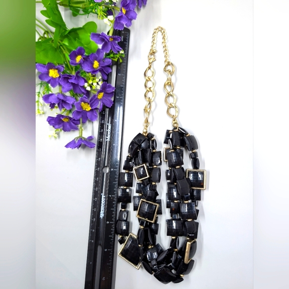 Black Crystal Multi strand Bib Style Vintage Statement Necklace - Picture 4 of 4